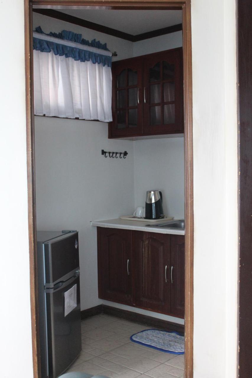 Nost Cottages Lapu-Lapu City Exterior photo