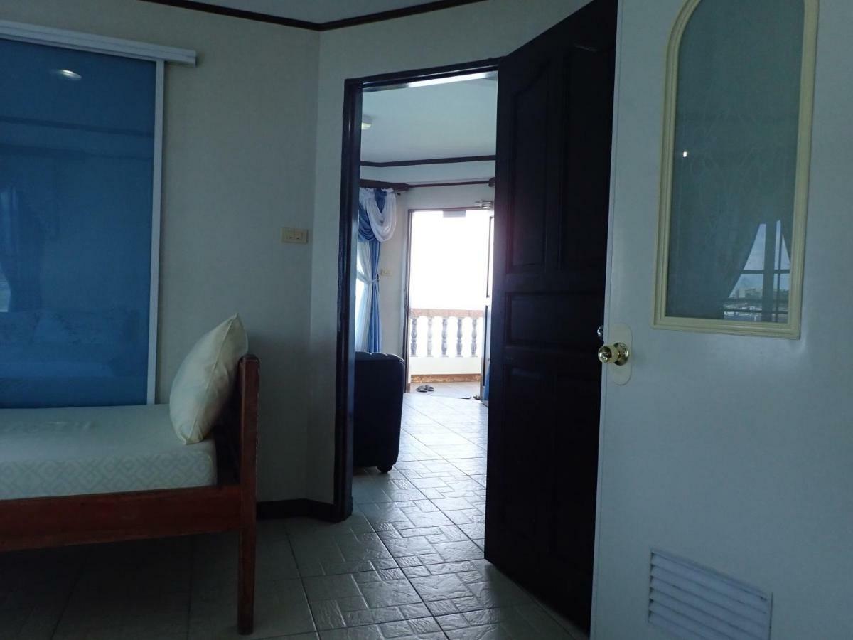 Nost Cottages Lapu-Lapu City Exterior photo